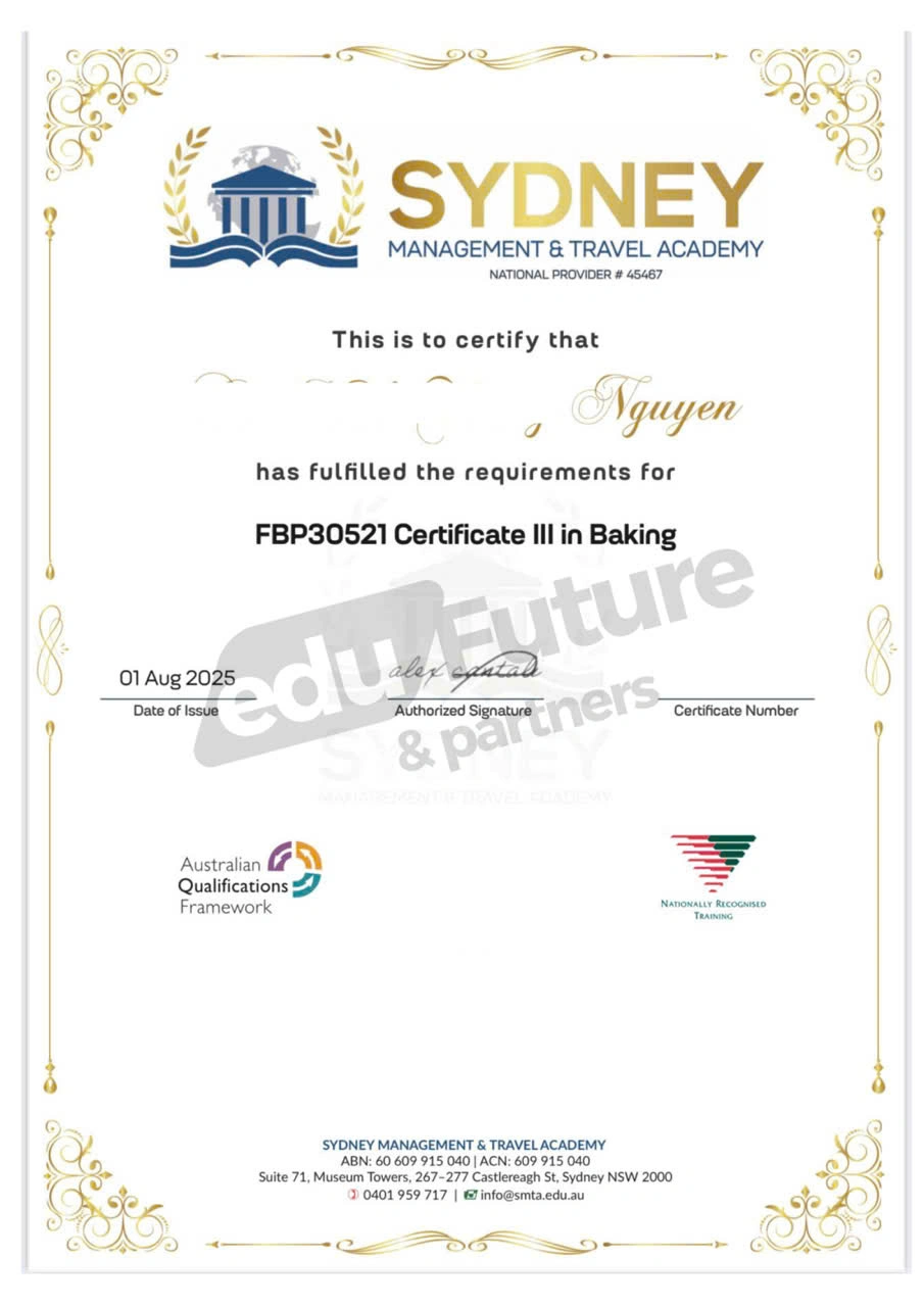 CERTIFICATE III BAKING